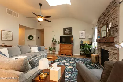 49 Oxycocus Road, Manahawkin, NJ 08050 - Photo 10