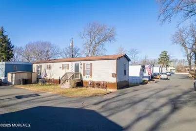 31 Sams Trailer Ct Court, Hazlet Township, NJ 07730 - Photo 1