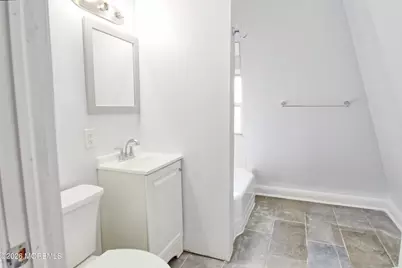 1076 Fulton Street, Rahway, NJ 07065 - Photo 18