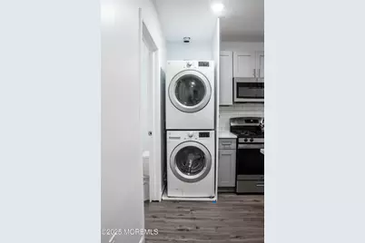 1076 Fulton Street, Rahway, NJ 07065 - Photo 4