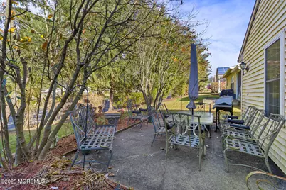 102 Carriage Hill Court, Columbus, NJ 08022 - Photo 26