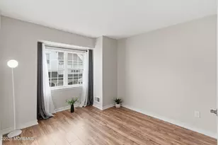 20 Tulip Ln, Freehold, NJ 07728 - Photo 18