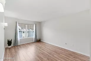 20 Tulip Ln, Freehold, NJ 07728 - Photo 14