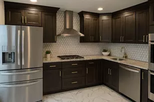 7 Tiger Lilly Ct, Sayreville, NJ 08872 - Photo 2