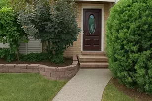 7 Tiger Lilly Ct, Sayreville, NJ 08872 - Photo 1