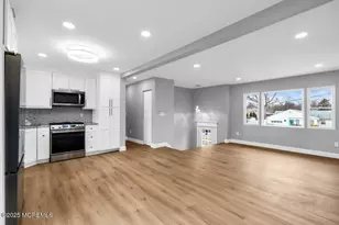 107 Oak Hill Dr, Toms River Township, NJ 08753 - Photo 4