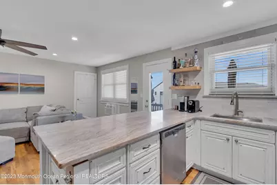 36 Wharfside Drive, Monmouth Beach, NJ 07750 - Photo 12