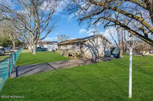 2 Drew Ct, Jackson, NJ 08527 - Photo 2