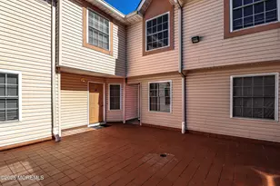 105 Adamecs Way, South Amboy, NJ 08879 - Photo 10