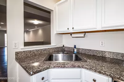 105 Adamecs Way #105, South Amboy, NJ 08879 - Photo 18