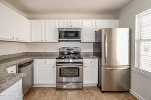 105 Adamecs Way, South Amboy, NJ 08879 - Photo 16