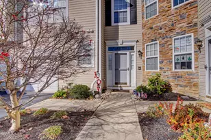 232 Shinnecock Dr, Manalapan Township, NJ 07726 - Photo 1