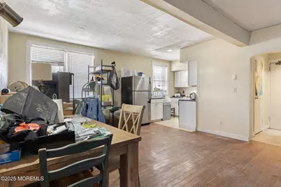 17 Leroy Place #1A, Red Bank, NJ 07701 - Photo 6