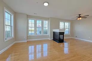 31 Skimmer Ln, Port Monmouth, NJ 07758 - Photo 2