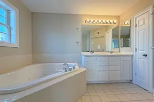 31 Skimmer Ln, Port Monmouth, NJ 07758 - Photo 10