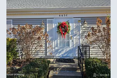 663 Yorktown Lane #663C, Monroe Township, NJ 08831 - Photo 2