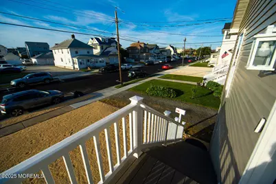 28 Central Avenue, Point Pleasant Beach, NJ 08742 - Photo 2