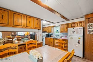 2300 Massachusetts Ave, Toms River Township, NJ 08755 - Photo 14