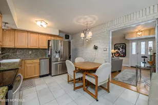 15 Janine Pl, Hazlet Township, NJ 07730 - Photo 6