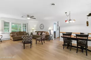 1111 Waterberry Ct S, Toms River Township, NJ 08757 - Photo 4