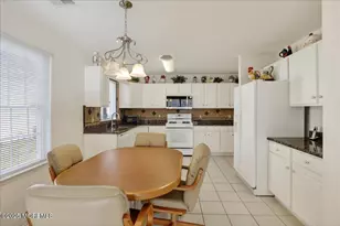 24 Shadow Creek Ct, Jackson, NJ 08527 - Photo 6