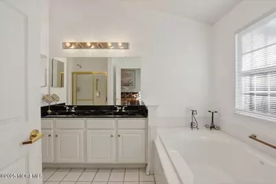 24 Shadow Creek Court, Jackson, NJ 08527 - Photo 14