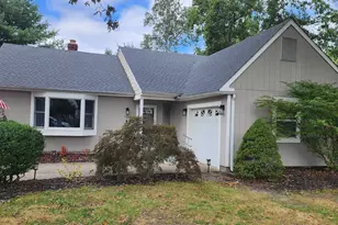 105 Menlow Ct, Toms River Township, NJ 08755 - Photo 2