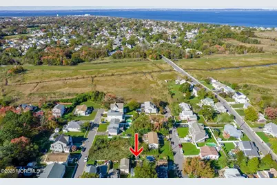 8 Central Avenue, Port Monmouth, NJ 07758 - Photo 12