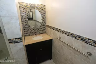 60 County Rd, Aberdeen Township, NJ 07721 - Photo 20