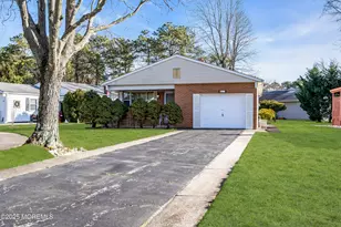 47 Normanton Ct, Toms River Township, NJ 08757 - Photo 4