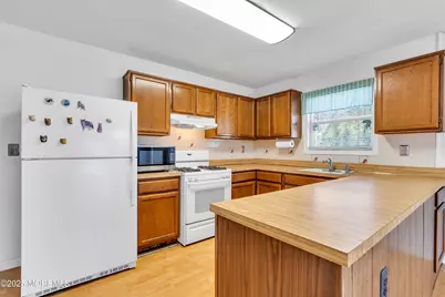 47 Normanton Court, Toms River Township, NJ 08757 - Photo 14