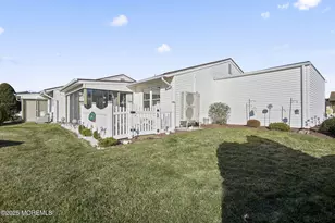 4 Aspen Plaza, Monroe Township, NJ 08831 - Photo 22