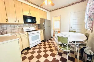 34 Rector Pl, Red Bank, NJ 07701 - Photo 10