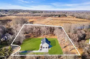 15 Mink Hollow Ln, Millstone Township, NJ 08510 - Photo 2