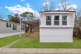 712 7th St, Jackson, NJ 08527 - Photo 4