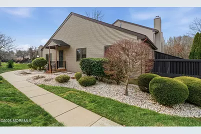 51 Malibu Court, Old Bridge Township, NJ 08857 - Photo 2