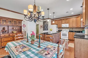 57 Chesterfield Dr, Jackson, NJ 08527 - Photo 16