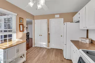 766B Liverpool Cir, Manchester Township, NJ 08759 - Photo 6