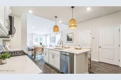 69 Penny Lane, Neptune Township, NJ 07753 - Photo 6