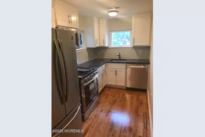 298 Shrewsbury Avenue, Red Bank, NJ 07701 - Photo 6