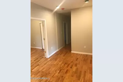 298 Shrewsbury Avenue, Red Bank, NJ 07701 - Photo 8