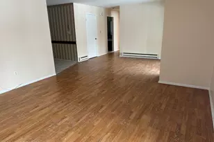 171 Amberly Dr, Manalapan Township, NJ 07726 - Photo 4