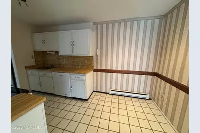 171 Amberly Drive #G, Manalapan Township, NJ 07726 - Photo 6