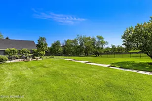 13 Driftwood Ln, Colts Neck Township, NJ 07722 - Photo 58