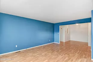 213 Main St, Keansburg, NJ 07734 - Photo 22