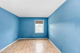 213 Main St, Keansburg, NJ 07734 - Photo 26