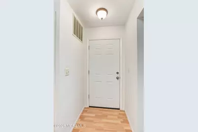 213 Main Street #4, Keansburg, NJ 07734 - Photo 10