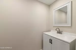 18 Bendix Ln, Willingboro, NJ 08046 - Photo 18