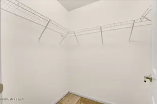 28 Santa Rosa Ln, Tinton Falls, NJ 07753 - Photo 20