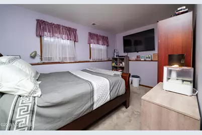 1226 E County Line Road E, Lakewood, NJ 08701 - Photo 8